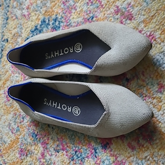Rothy's The Point Light Gray Ballet Flats Size 9 - Picture 2 of 9